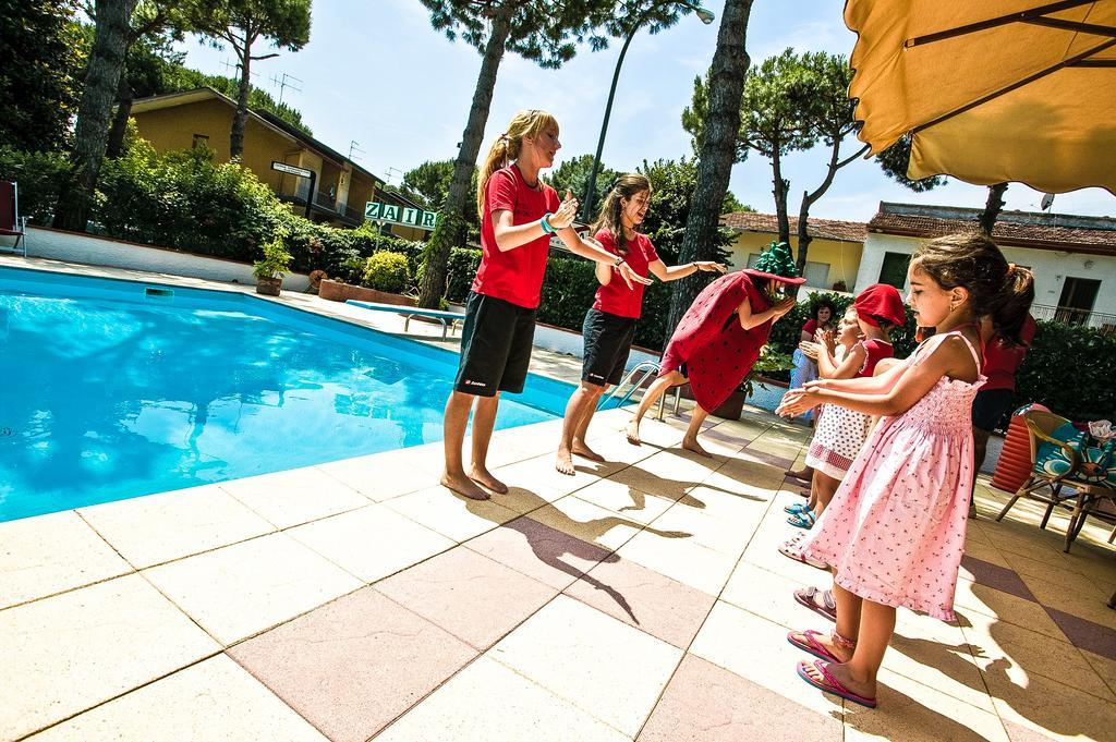 Park Hotel Zaira Cervia Exterior photo