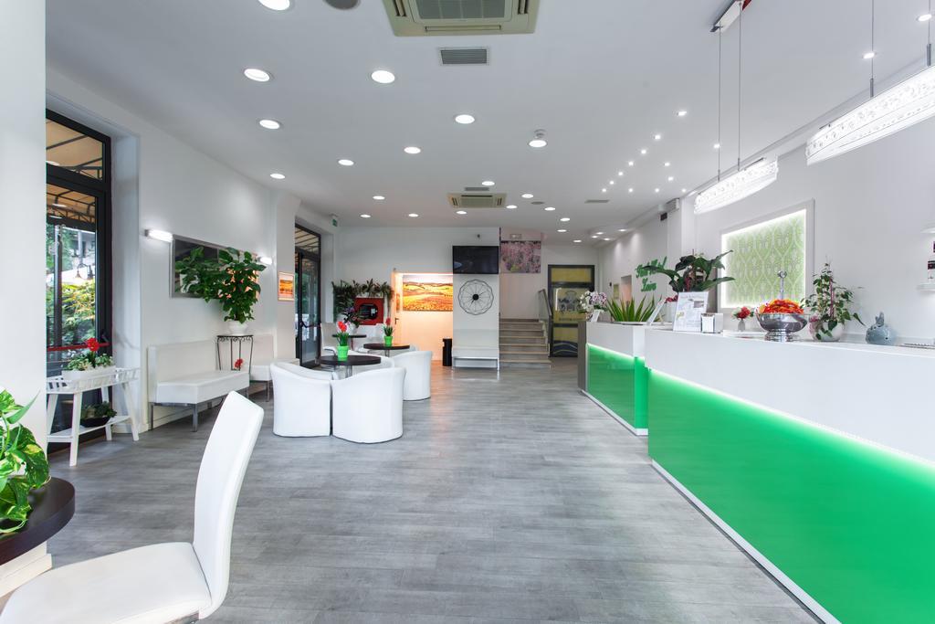 Park Hotel Zaira Cervia Exterior photo