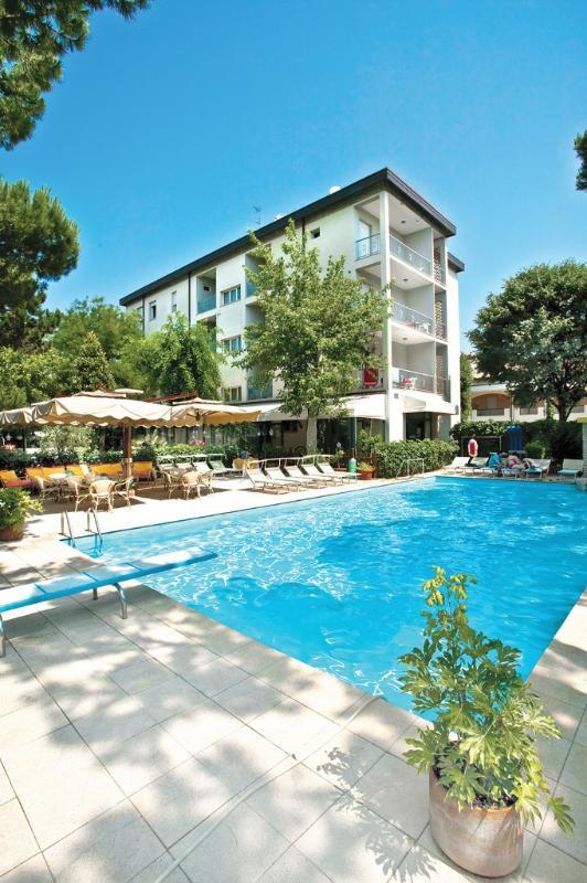 Park Hotel Zaira Cervia Exterior photo